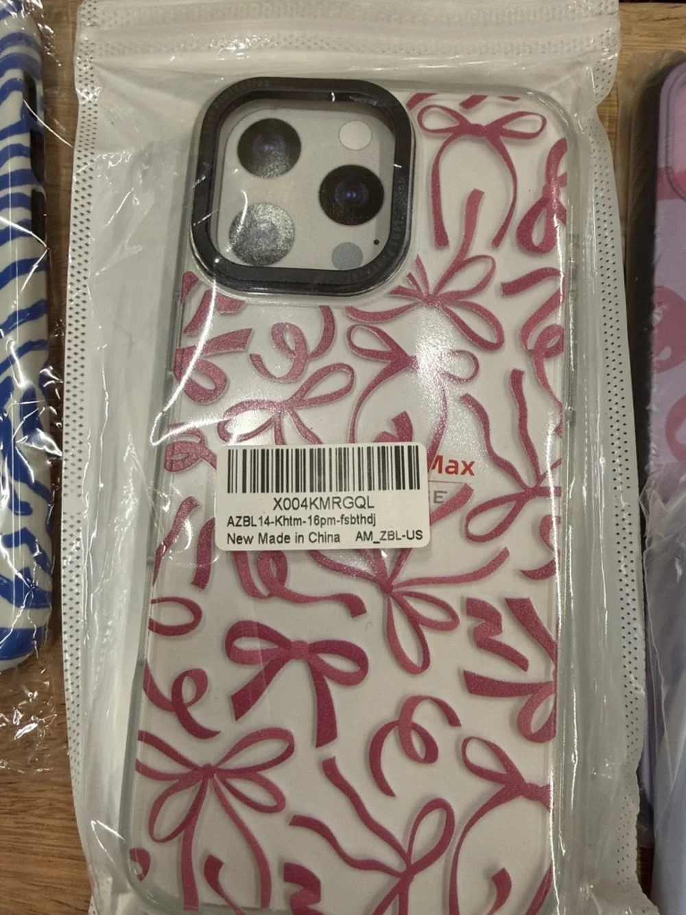 RESALERS BUNDLE- 40 CASES mainly iPhone Cases‎